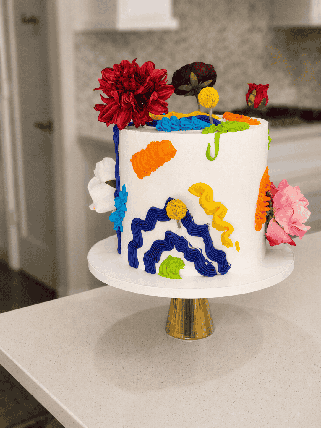 Chocolate drip cake